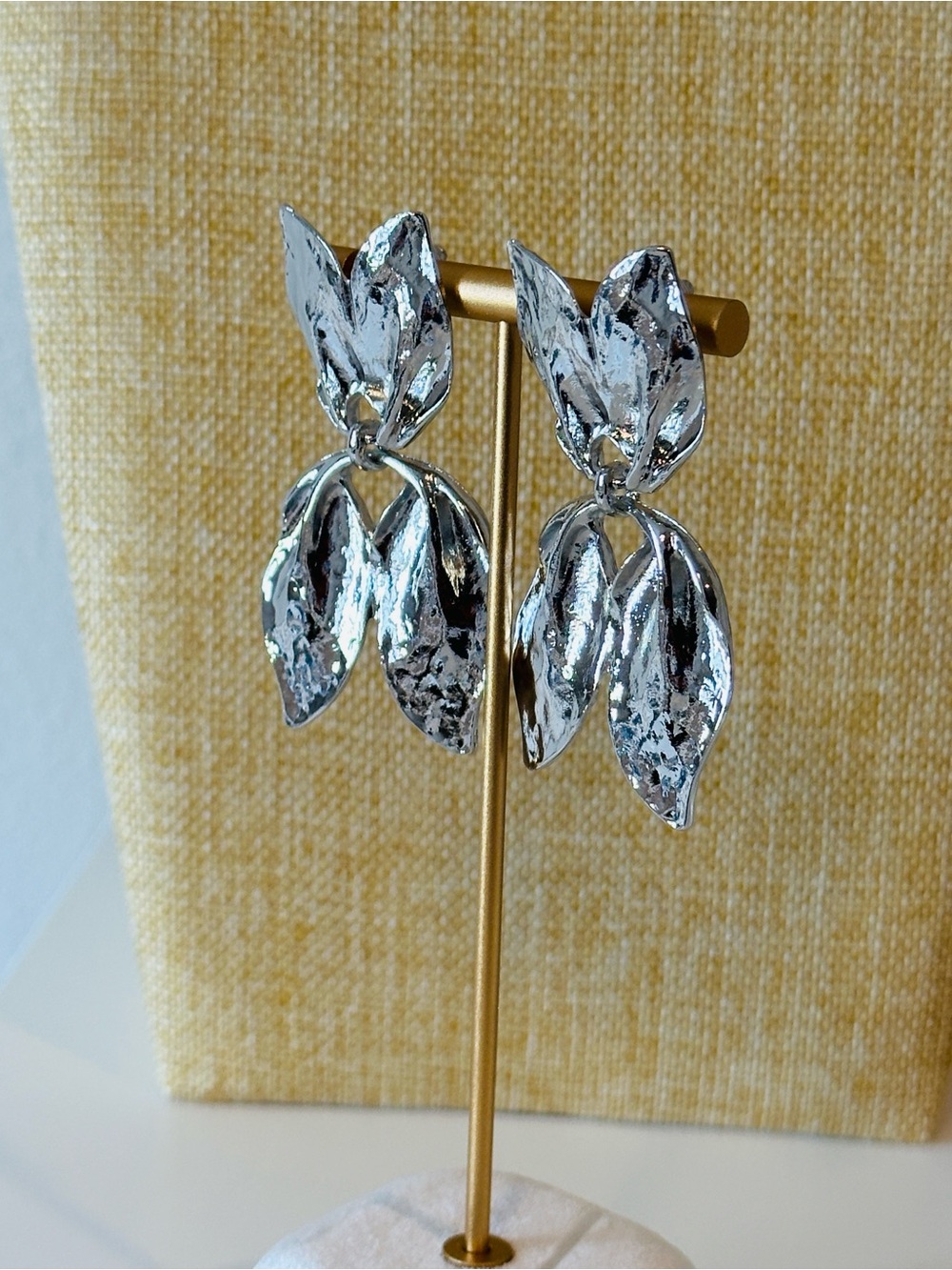 Fashion Jewelry Silver Leaf Drop Earrings - Shiny Metallic Statement